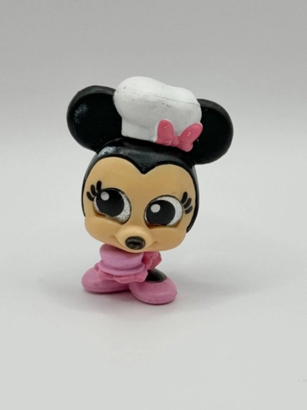SPECIAL EDITION Series 8 Scented Birthday Minnie Disney Doorables